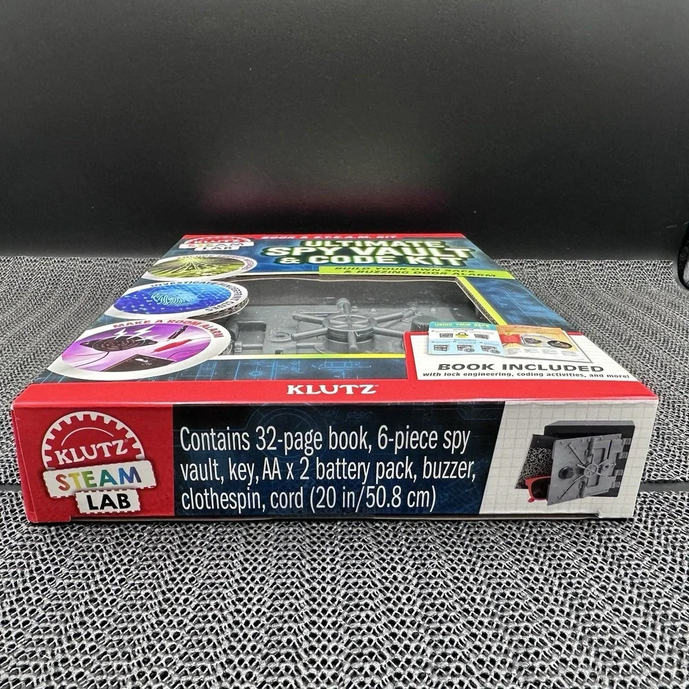 Ultimate Spy Vault And Code Kit Hardcover Editors Of Klutz Brand New